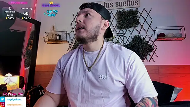 Angelgraham 1 online show from 11.21.25