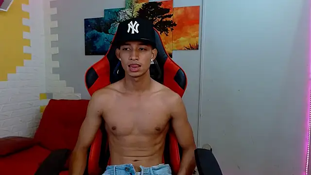 jose sexycumm online show from 02.26.25