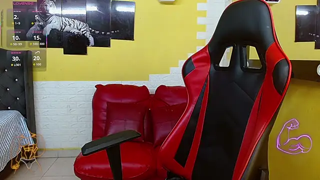 jose sexycumm online show from 12.21.25