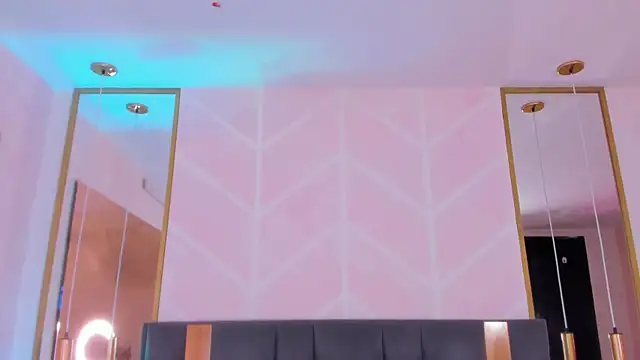 GabyPetit online show from 11.11.25