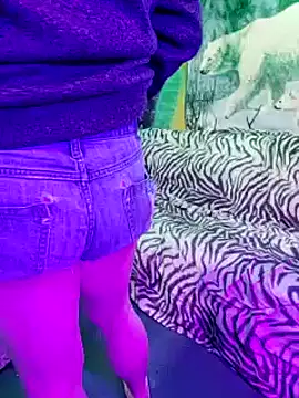 Snapshot of Boo-boo_kittyfux chatting on 12.29.24 Boo-boo kittyfux online show from 12.29.24