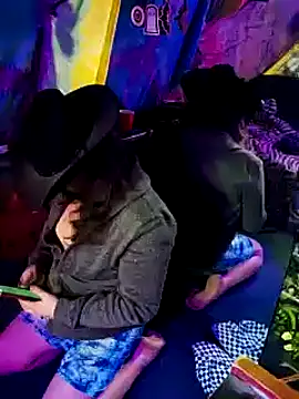 Snapshot of Boo-boo_kittyfux chatting on 02.18.25 Boo-boo kittyfux online show from 02.18.25