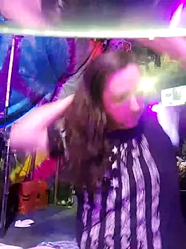 Snapshot of Boo-boo_kittyfux chatting on 02.19.25 Boo-boo kittyfux online show from 02.19.25