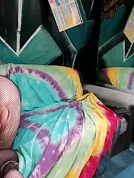 Snapshot of Boo-boo_kittyfux chatting on 09.09.25 Boo-boo kittyfux online show from 09.09.25