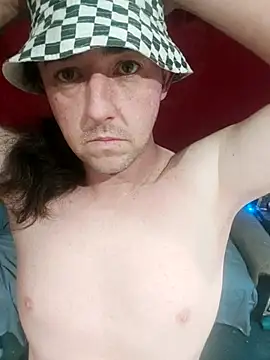 Snapshot of Boo-boo_kittyfux chatting on 09.23.25 Boo-boo kittyfux online show from 09.23.25