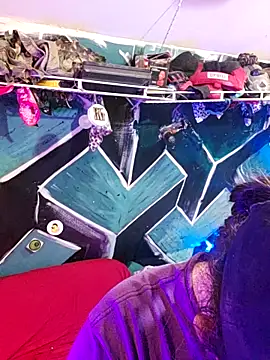 Snapshot of Boo-boo_kittyfux chatting on 10.27.25 Boo-boo kittyfux online show from 10.27.25