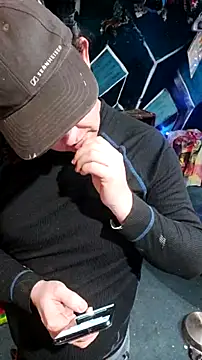 Snapshot of Boo-boo_kittyfux chatting on 11.20.25 Boo-boo kittyfux online show from 11.20.25