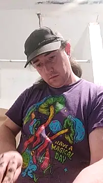 Snapshot of Boo-boo_kittyfux chatting on 11.20.25 Boo-boo kittyfux online show from 11.20.25