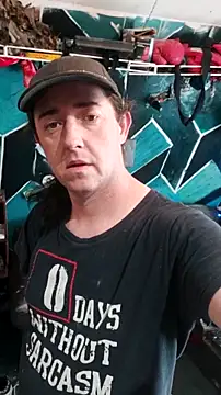 Snapshot of Boo-boo_kittyfux chatting on 11.23.25 Boo-boo kittyfux online show from 11.23.25