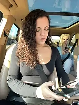 Snapshot of OliviaOcean69 chatting on 03.07.25 OliviaOcean69 online show from 03.07.25