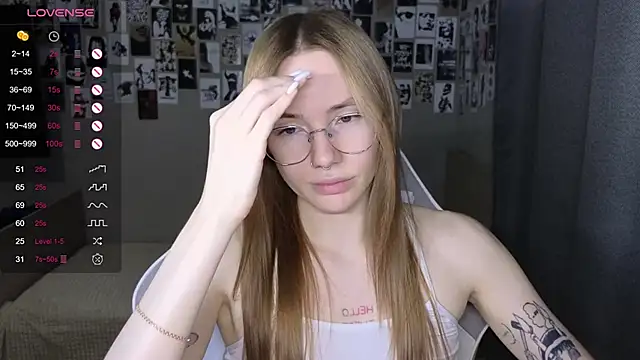 Snapshot of littlevildevil chatting on 02.28.26 littlevildevil online show from 02.28.26