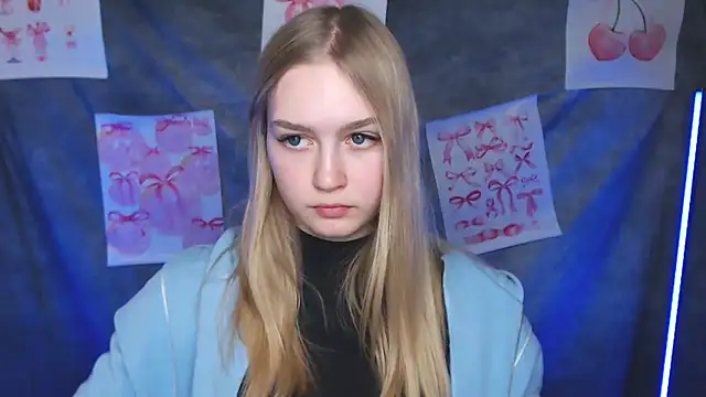 Snapshot of MademoiselleCl chatting on 02.05.26 MademoiselleCl online show from 02.05.26