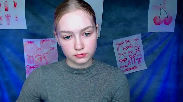 Snapshot of MademoiselleCl chatting on 02.21.26 MademoiselleCl online show from 02.21.26