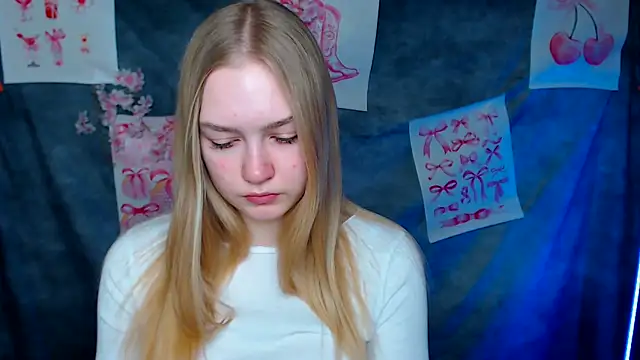 Snapshot of MademoiselleCl chatting on 03.05.26 MademoiselleCl online show from 03.05.26