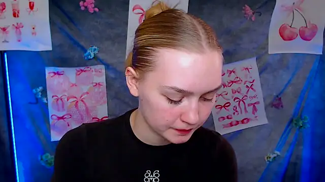 Snapshot of MademoiselleCl chatting on 03.09.26 MademoiselleCl online show from 03.09.26