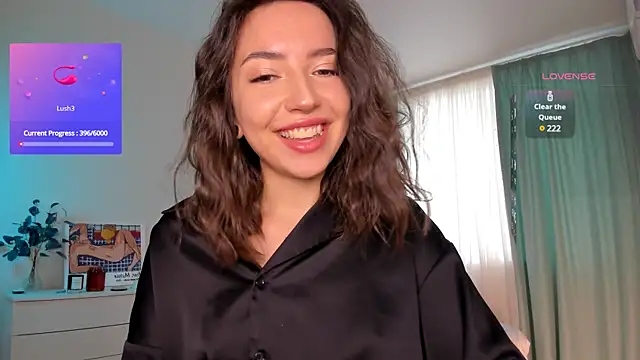 Oh My Dianee online show from 02.07.25