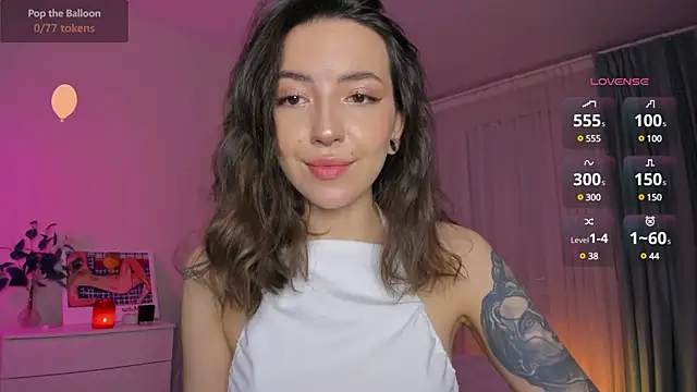 Oh My Dianee online show from 03.12.25