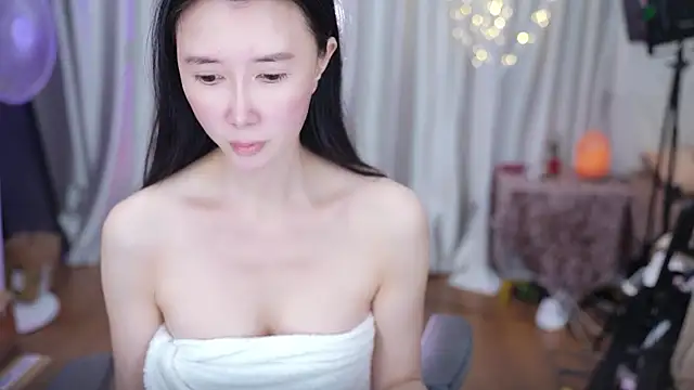 Snapshot of nono_babyy chatting on 01.14.26 nono babyy online show from 01.14.26