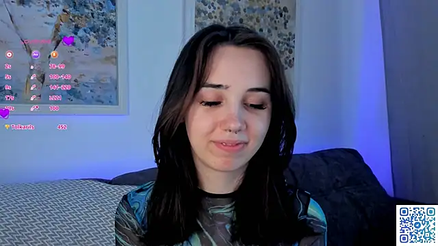 Snapshot of GillianDowdey chatting on 03.04.25 GillianDowdey online show from 03.04.25