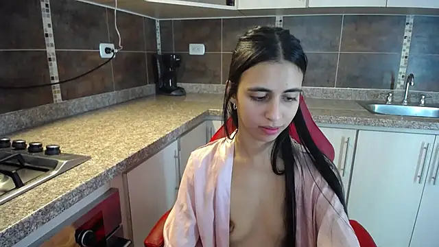 Snapshot of anna_alvarez chatting on 02.26.25 anna alvarez online show from 02.26.25