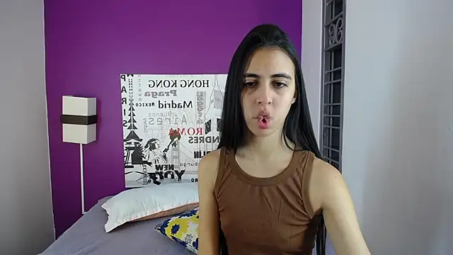 Snapshot of anna_alvarez chatting on 03.06.25 anna alvarez online show from 03.06.25