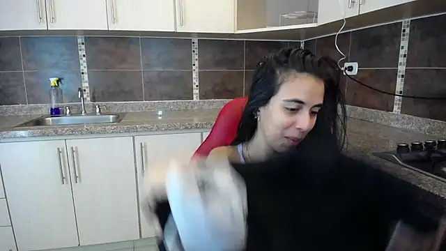 Snapshot of anna_alvarez chatting on 03.16.25 anna alvarez online show from 03.16.25