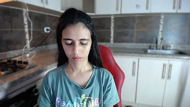 Snapshot of anna_alvarez chatting on 11.13.25 anna alvarez online show from 11.13.25