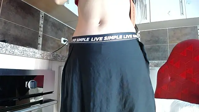 Snapshot of anna_alvarez chatting on 12.15.25 anna alvarez online show from 12.15.25