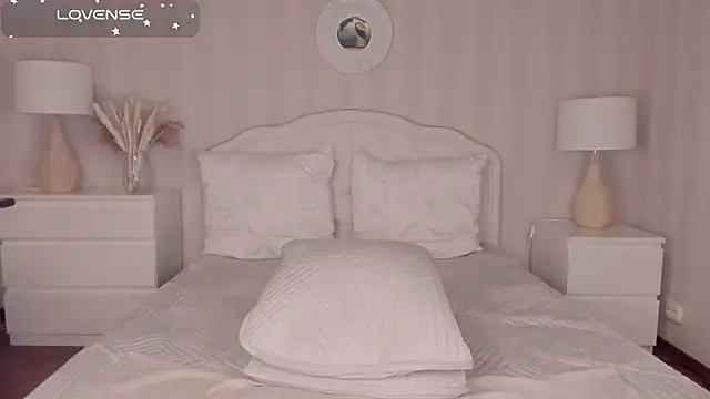 Nicky Stone online show from 02.21.25