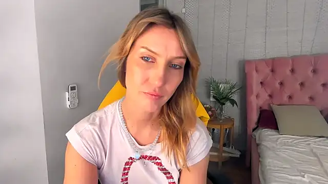 ElizaMayers online show from 03.11.26