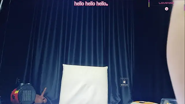 Snapshot of Youth3_ chatting on 11.02.25 Youth3  online show from 11.02.25