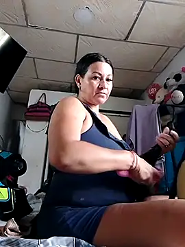 lupita 2023 online show from 11.01.25