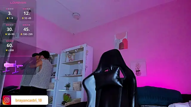 Ian Castillo  online show from 12.02.25