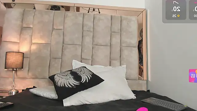 Oliviaa Evans online show from 03.18.25