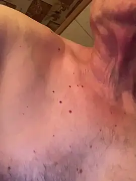 Snapshot of Tonybaloney1972 chatting on 03.06.26 Tonybaloney1972 online show from 03.06.26