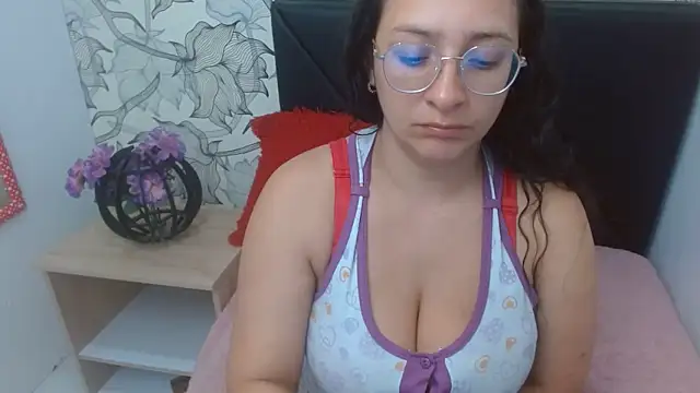 sarax ximena online show from 06.18.26