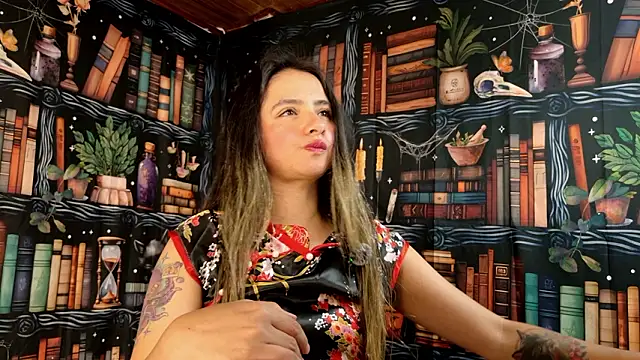 Snapshot of julietta___jackson chatting on 02.06.26 julietta jackson online show from 02.06.26