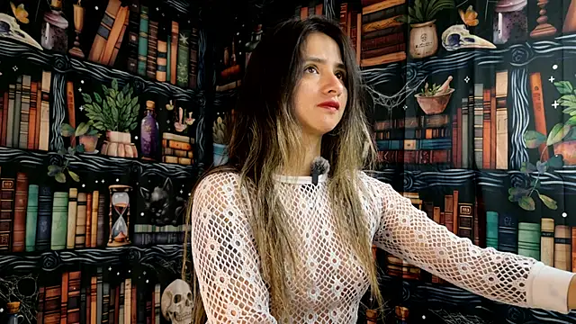 Snapshot of julietta___jackson chatting on 02.20.26 julietta jackson online show from 02.20.26