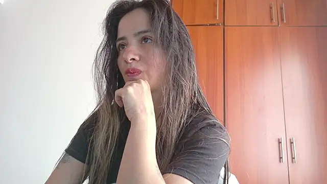 julietta   jackson online show from 04.25.26