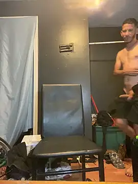 Snapshot of Chico_Bellaco chatting on 09.21.25 Chico Bellaco online show from 09.21.25