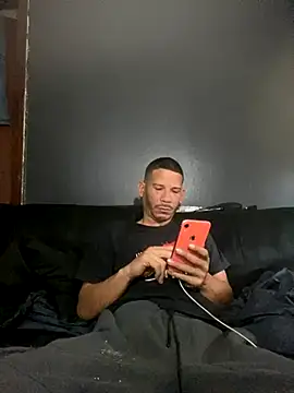 Snapshot of Chico_Bellaco chatting on 11.15.25 Chico Bellaco online show from 11.15.25