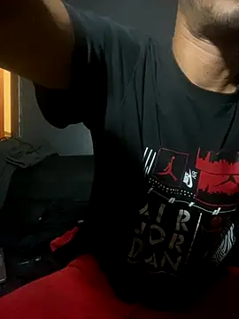 Snapshot of Chico_Bellaco chatting on 11.20.25 Chico Bellaco online show from 11.20.25