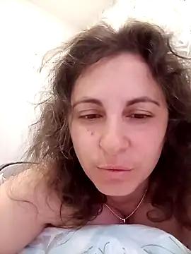ShelaDiass online show from 05.10.26