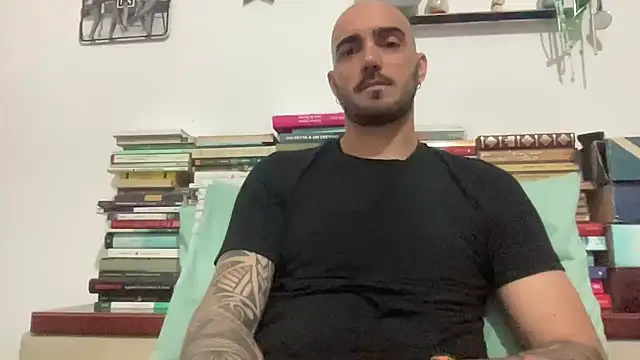 alessandromori91 online show from 04.21.26