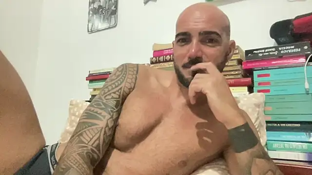 alessandromori91 online show from 08.04.26