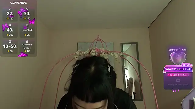 Violetta Suky online show from 02.17.25