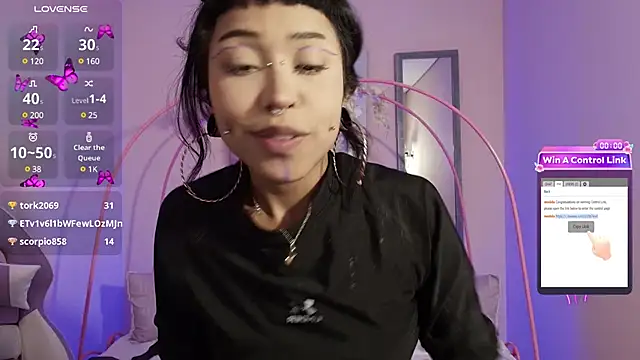 Violetta Suky online show from 02.17.25