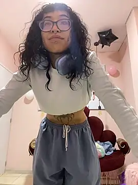 Violetta Suky online show from 11.11.25