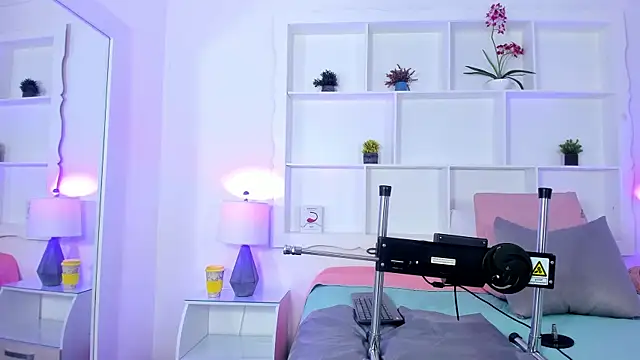 Jenifer Diaz online show from 01.23.25