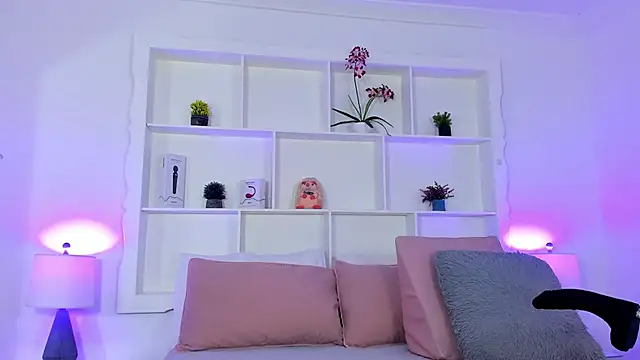 Jenifer Diaz online show from 11.10.25